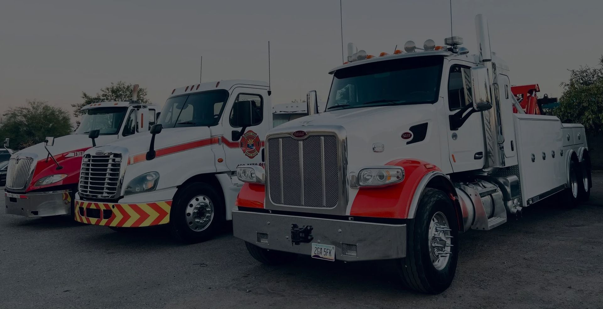 Heavy Rescue wrecker towing a semi truck