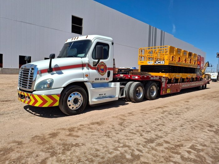 Landoll & Equipment Transport — Emergency Towing and Transport, Mesa AZ